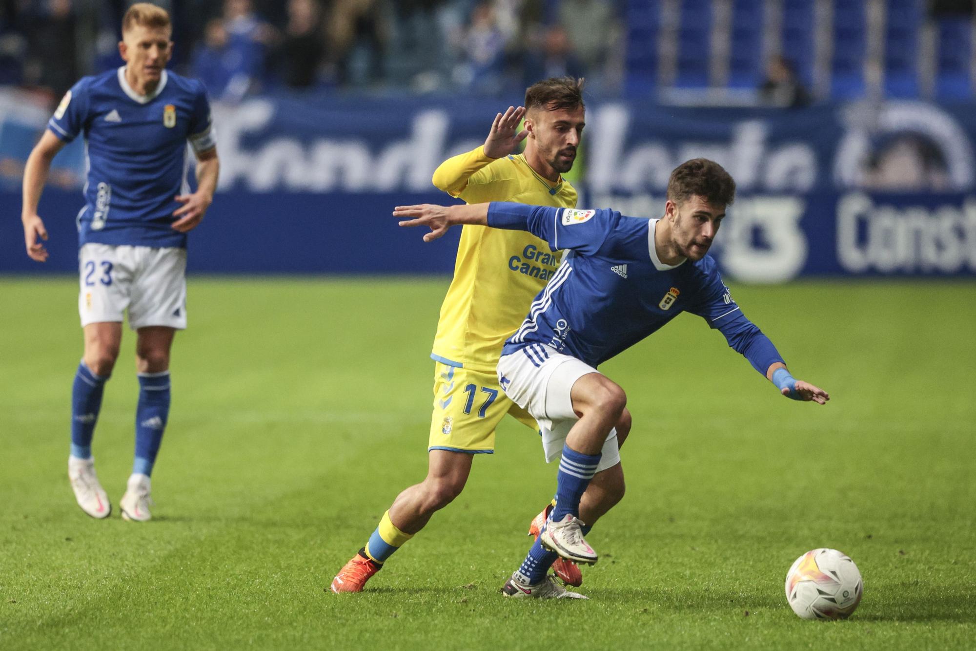 En imágenes: así fue el empate entre el Real Oviedo y Las Palmas