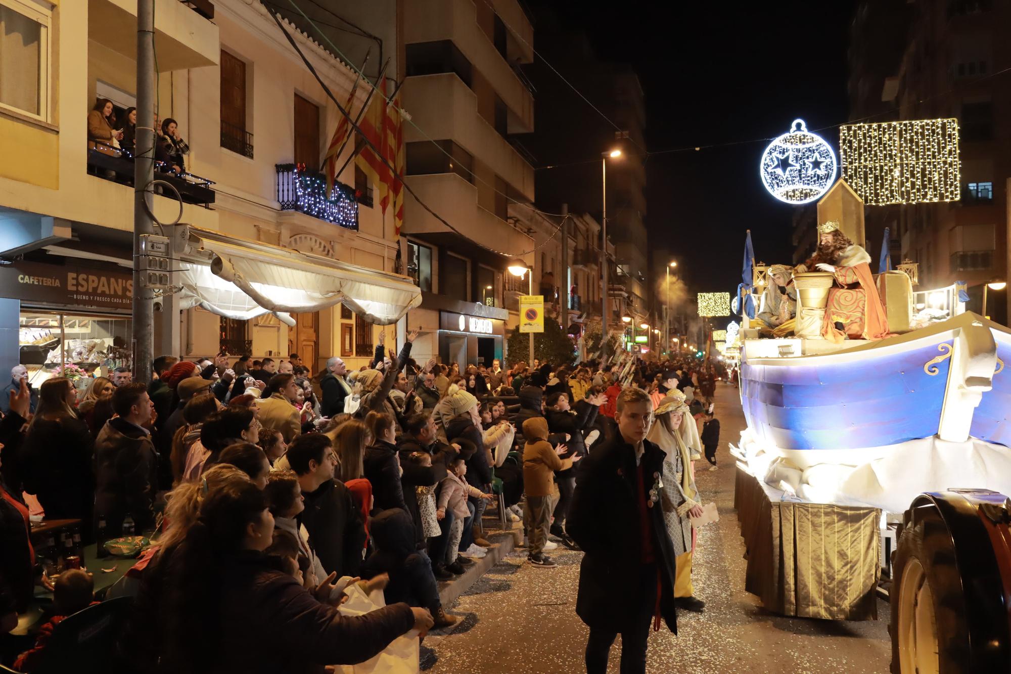 Las imágenes de la cabalgata de Reyes de Vila-real del 2023