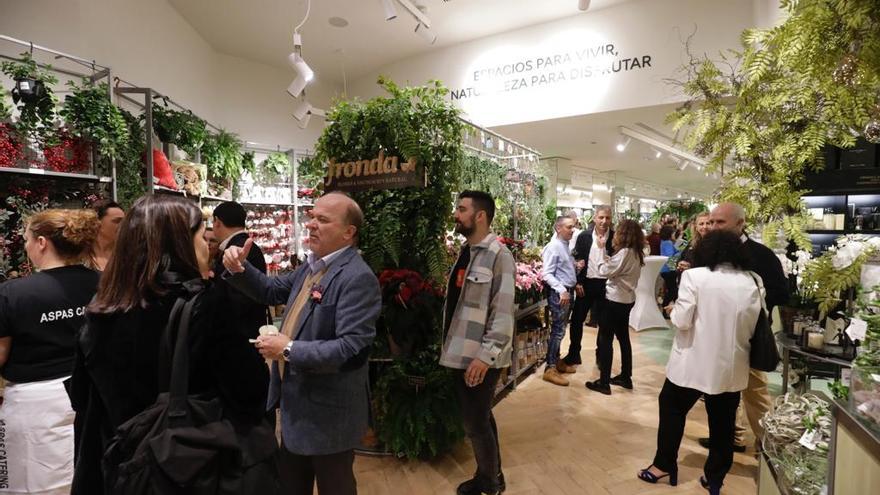 Interior del nuevo establecimiento de Fronda durante su presentación en sociedad