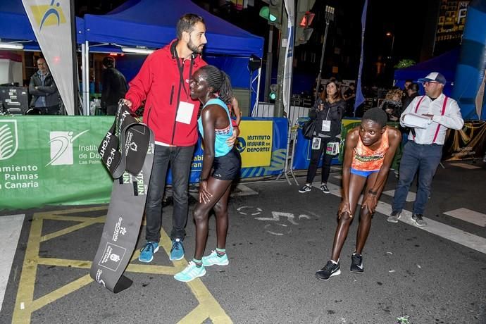 16-11-19 DEPOTES. CALLES DE LA CIUDAD. LAS PALMAS DE GRAN CANARIA. Salida y llegada de la carrera LPA Nigh Run. Fotos: Juan Castro.  | 16/11/2019 | Fotógrafo: Juan Carlos Castro