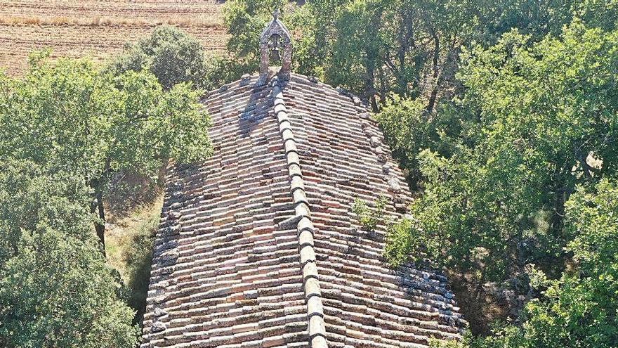 La teulada de la capella de Sant Salvador