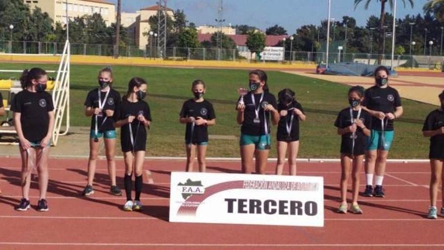 El Sierra Norte conquista el bronce femenino