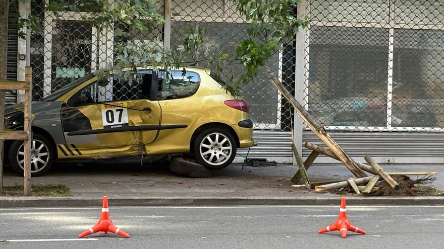 Accidente en la ronda de Nelle en la tarde de este viernes.
