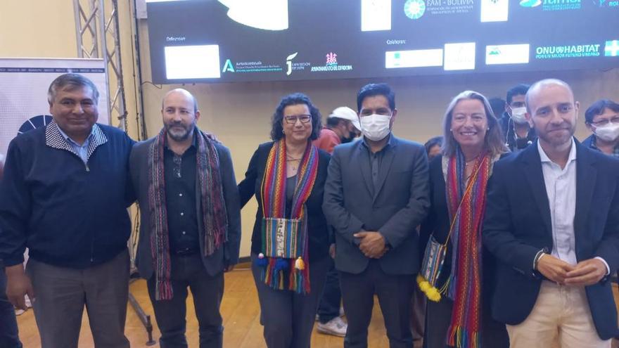 Isabel Albás asiste en Bolivia a la clausura del tercer Foro de Gestión de Residuos
