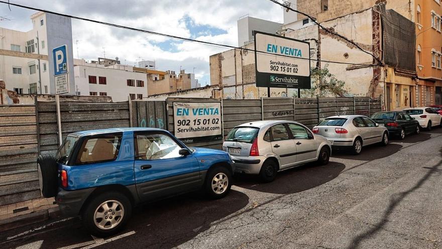 Santa Cruz compra por tres millones el solar de La Rosa para aparcamientos