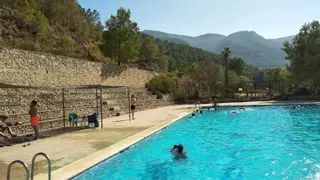 Sin piscinas en Favara