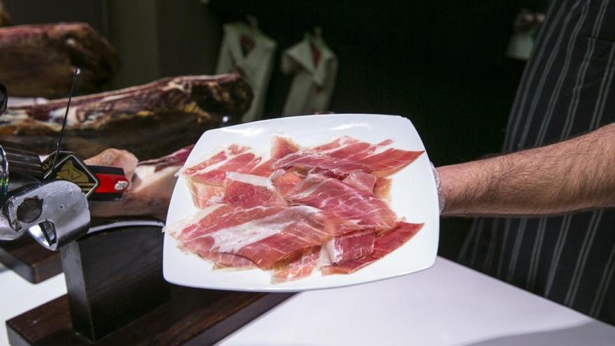 El Museo del Jamón de Calamocha abre por fin sus puertas