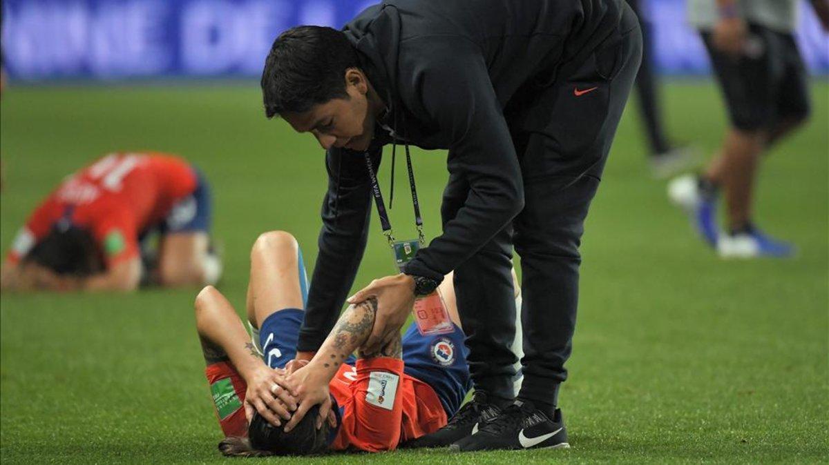 Desolación en el combinado chileno al final del partido