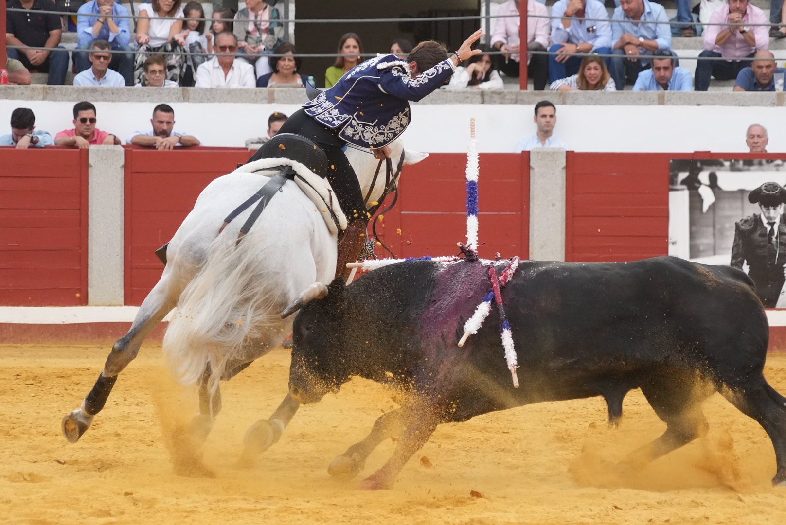 Puerta grande para Hermoso en la corrida de rejones en Pozoblanco