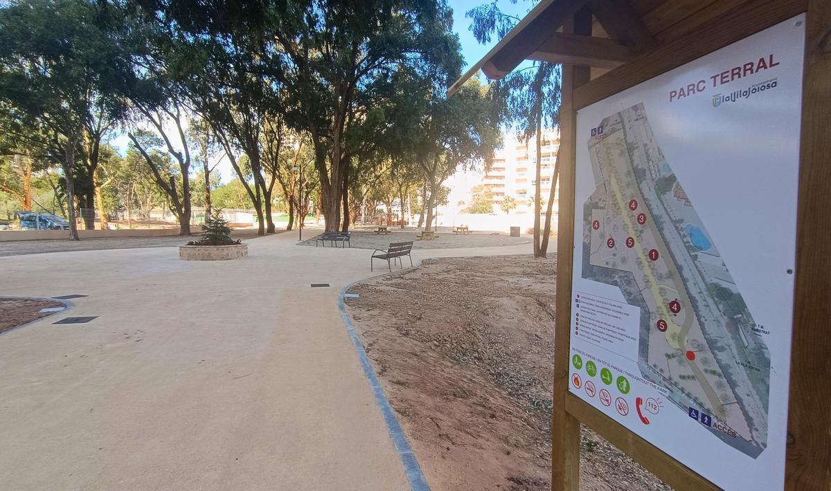 El parque cuenta también con espacios de esparcimiento y picnic.