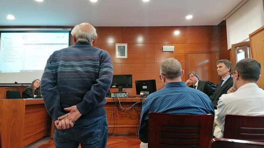 Un criador de cerdos declara durante el juicio celebrado ayer en el Juzgado de lo Penal.