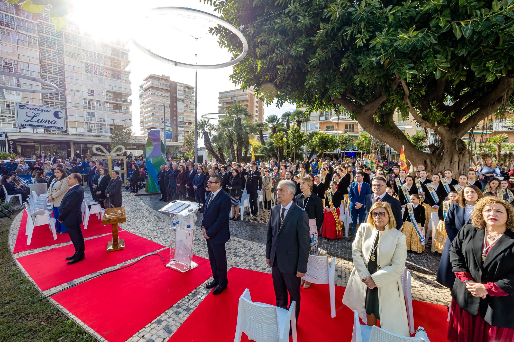 Pleno Día de La Constitución en Benidorm