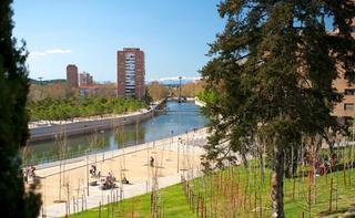 Las bicicletas no podrán circular por Madrid Río fuera del itinerario ciclista