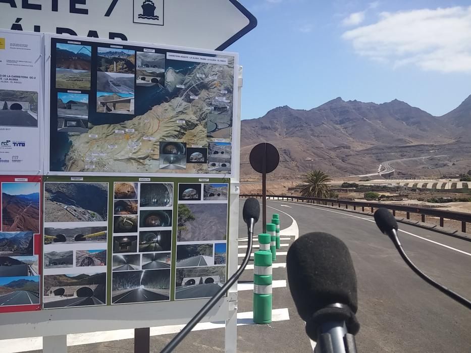 Inauguración de la primera fase de la carretera de La Aldea