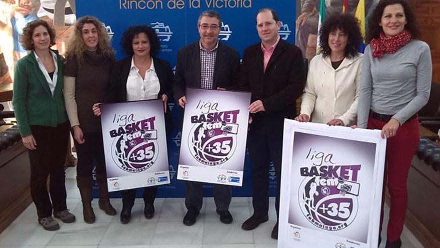 Presentación del campeonato, en el Ayuntamiento rinconero.