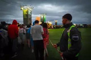 La lluvia suspende temporalmente algunos conciertos el primer día del Primavera Sound.