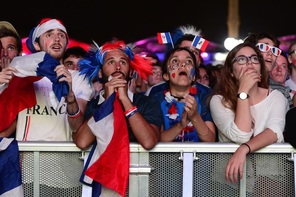 La afición de Francia, desolada