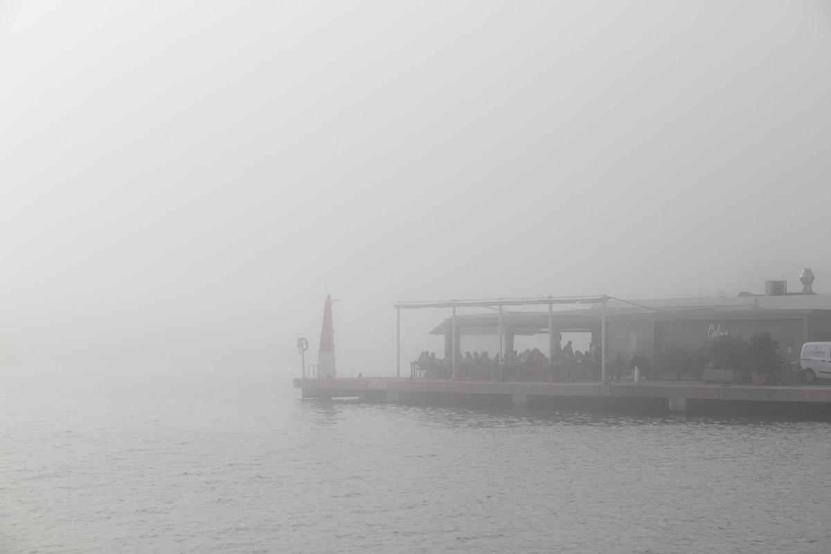 Niebla en el puerto de Ibiza en una imagen de archivo