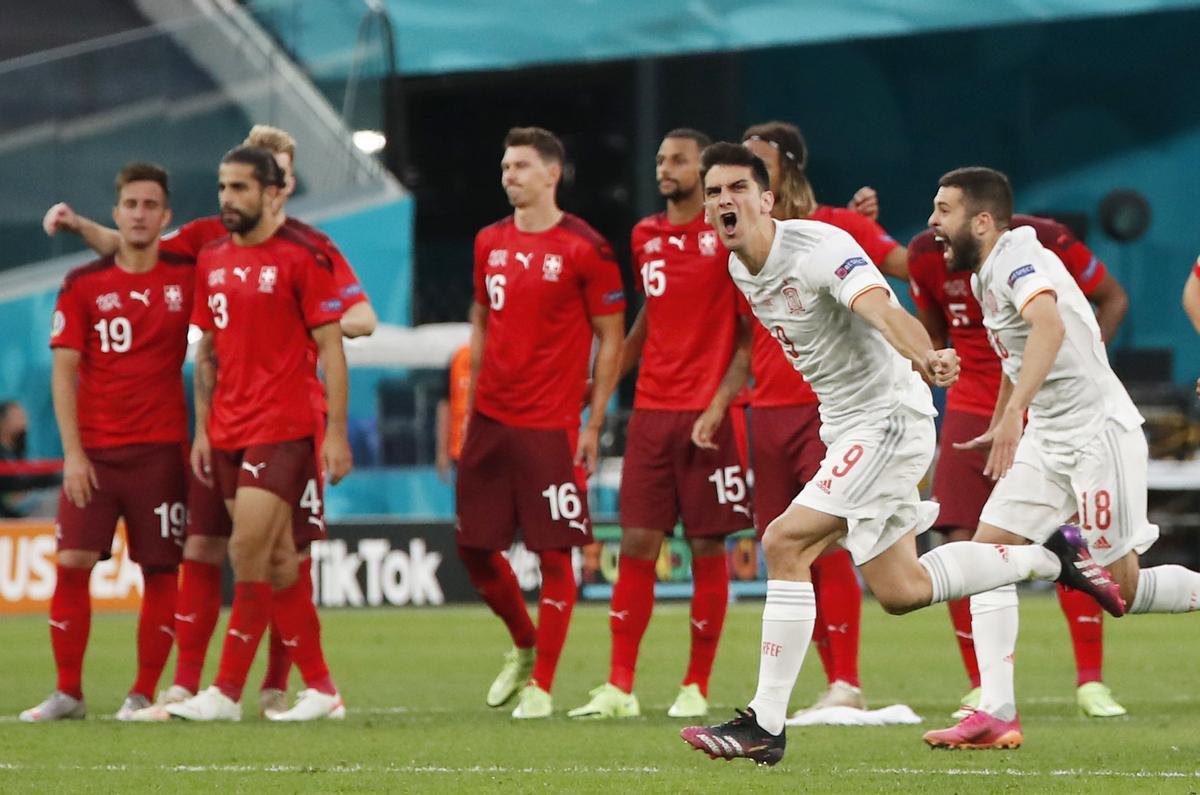 Suiza - España, en imágenes Suiza - España, en imágenes