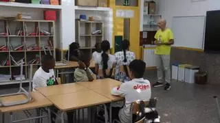 L'escola Dalmau Carles de Girona arrenca el curs amb tres grups nous però amb una mancança de recursos