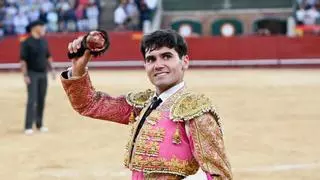 'Cariñoso', un grandioso novillo de Casa de los Toreros para cerrar la temporada en València