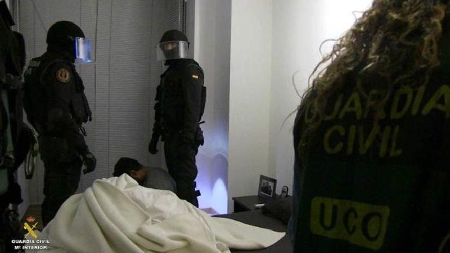 Esclarecido un asesinato en Mijas en una operación contra el narcotráfico