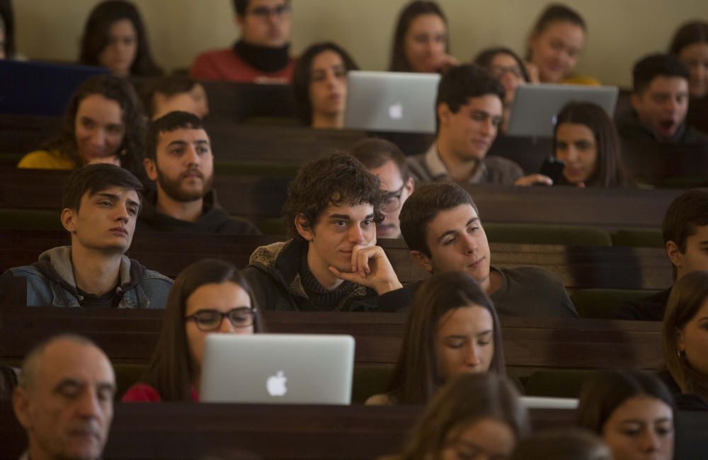 Debate sobre la reforma de la Constitución