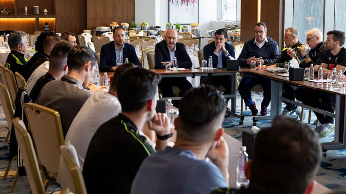 Rafael Louzán traslada el apoyo del fútbol español al CTA ante la disputa de la Supercopa