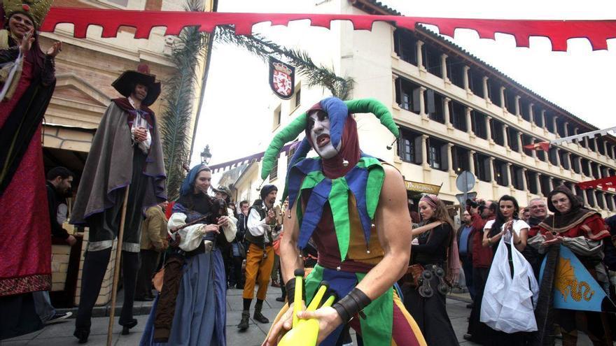 Un gran mercado visigodo llega este fin de semana a una villa a 10 minutos de Murcia con tiro con arco, antiguos acuñadores de moneda y espectáculos de acrobacias