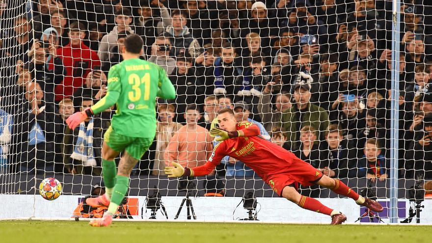 El Real Madrid salva otra vez al fútbol español con Lunin y la defensa como estandartes