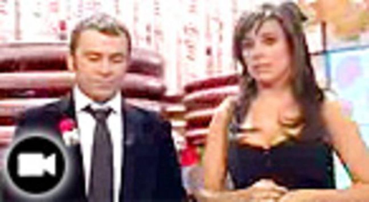 Jorge Javier Vázquez i Carmen Alcayde acomiaden ’Aquí hay tomate’, vestits de dol. Jorge Javier Vázquez i Carmen Alcayde acomiaden ’Aquí hay tomate’, vestits de dol.
