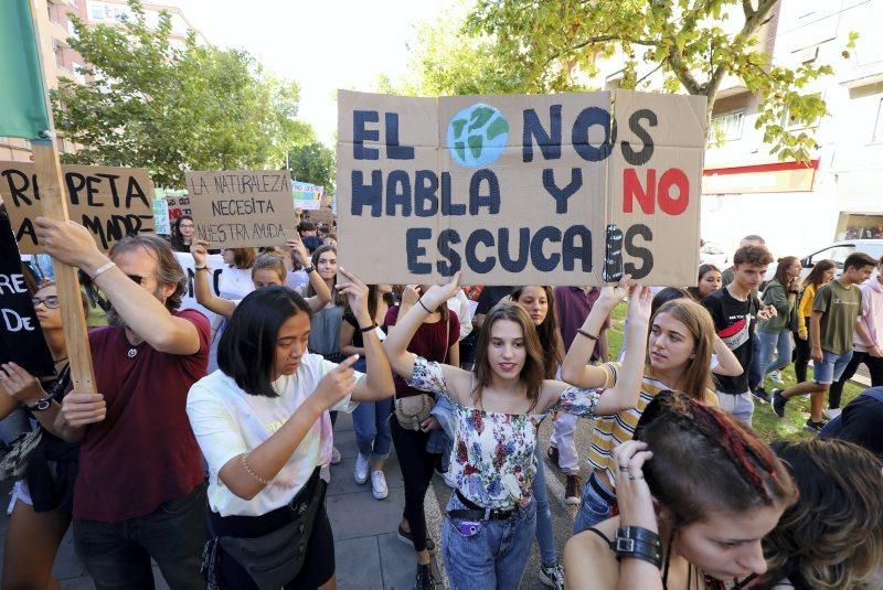 Manifestación por el clima en Zaragoza