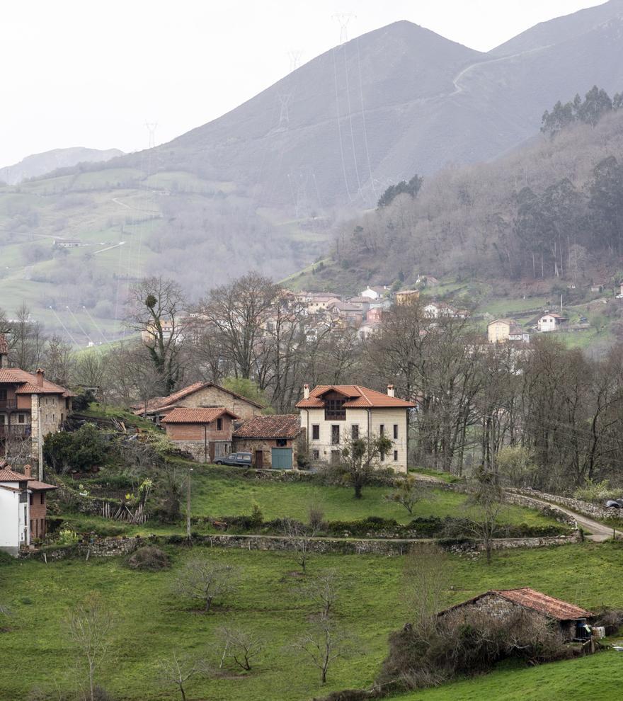 Asturianos en Peñamellera Alta: un recorrido por el municipio