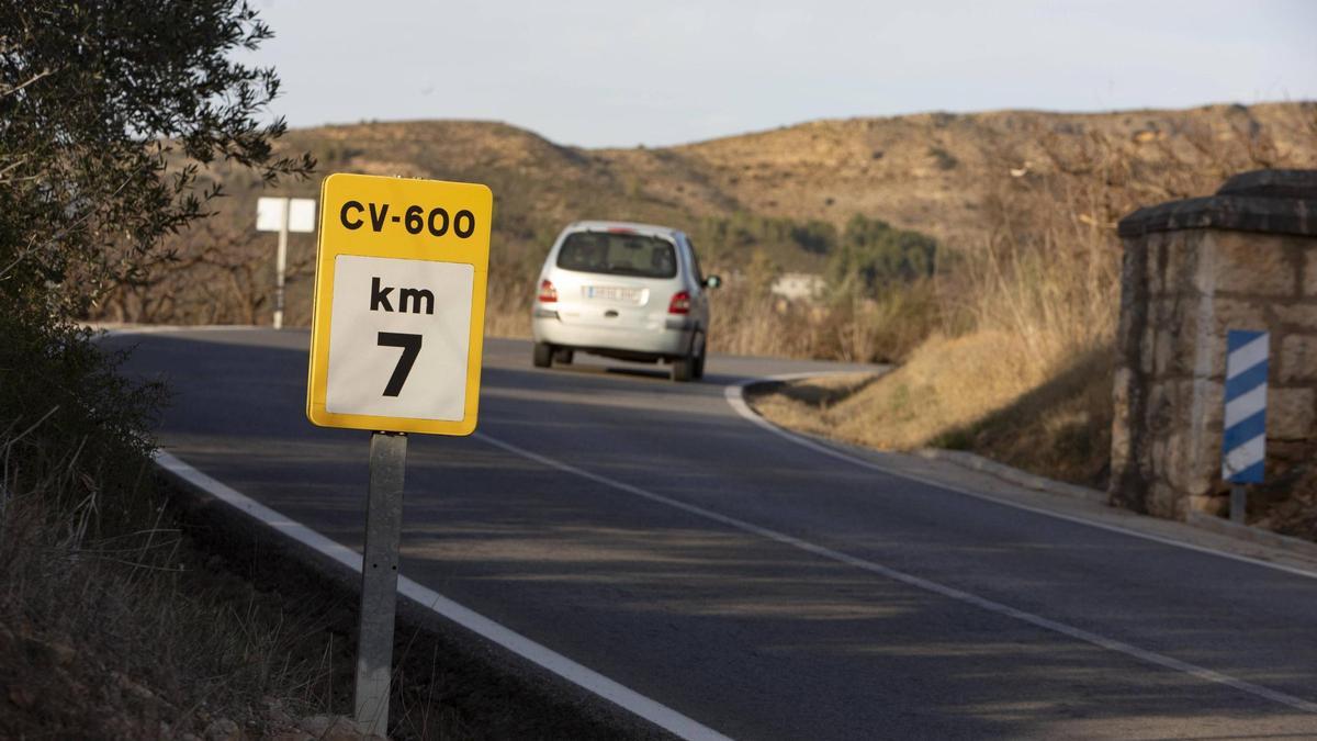 Carretera CV-600 de Xàtiva que será adecuada para mejorar el trazado y la seguridad vial.