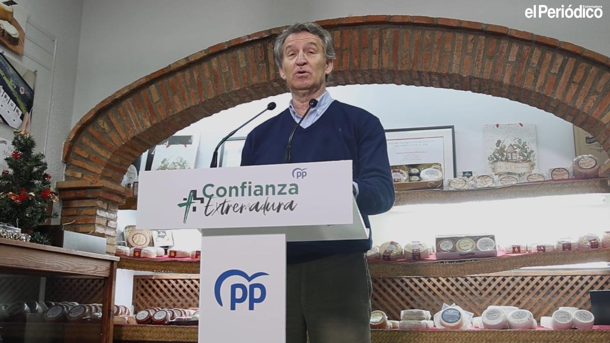 Feijóo lanza la campaña del PP en Extremadura: Nuestros candidatos no son marionetas que manejamos desde Madrid