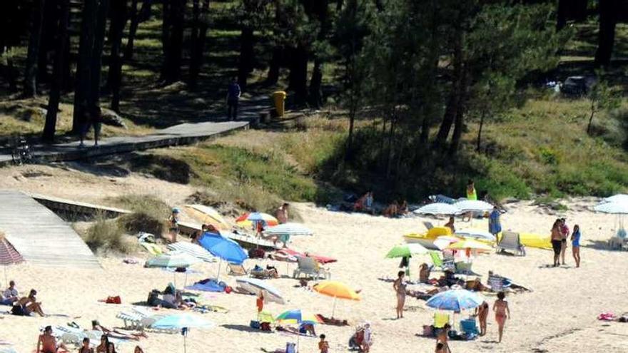 Playa de Area da Secada, en A Illa de Arousa. // Iñaki Abella