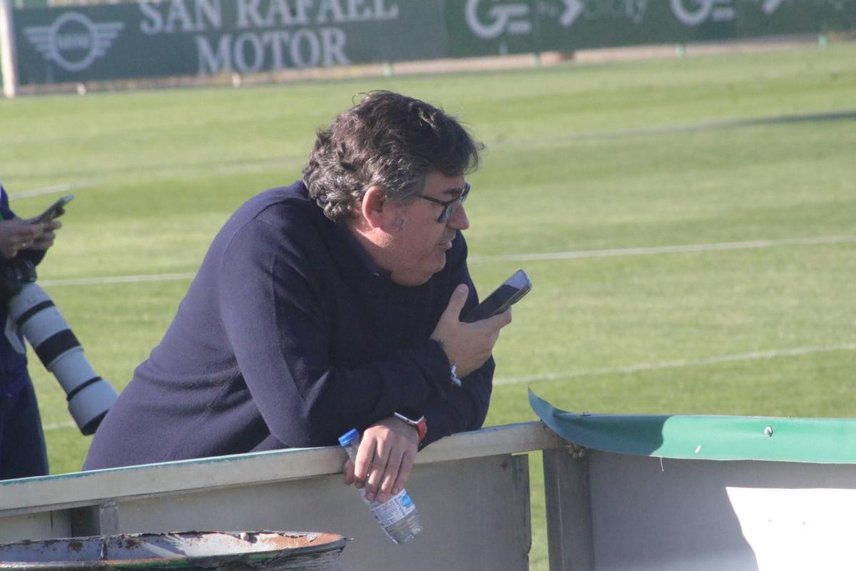 Javier González Calvo, en la sesión de entrenamiento de hoy del Córdoba CF en la Ciudad Deportiva.