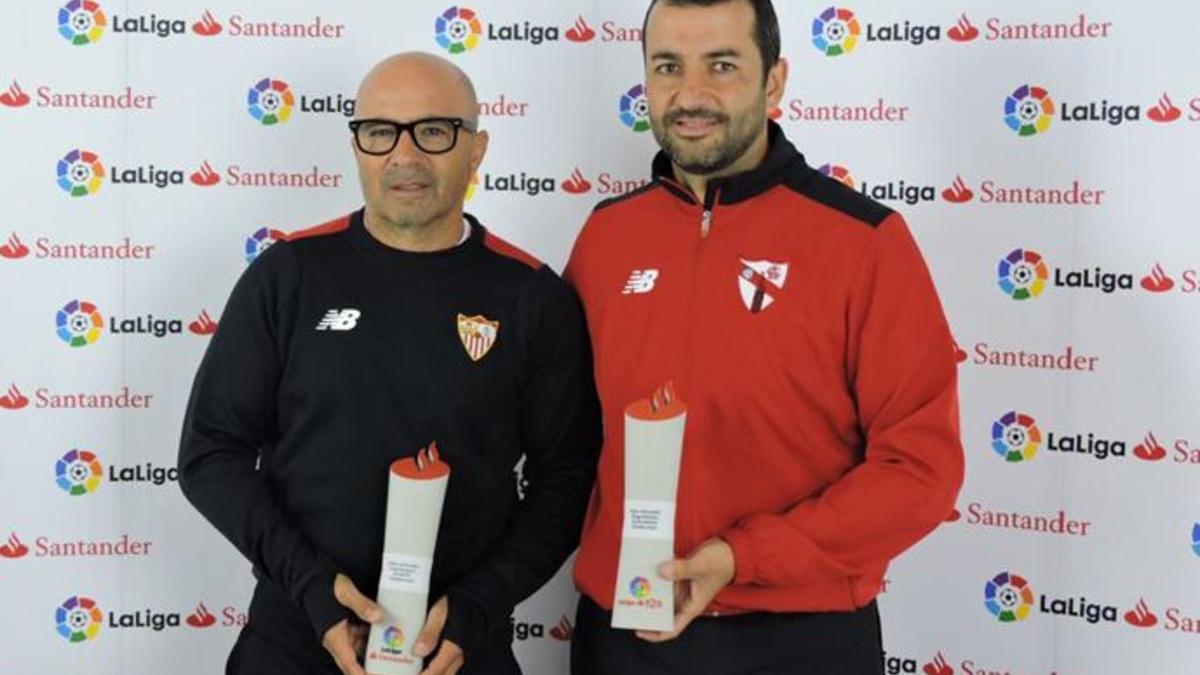 Sampaoli y Martínez recibieron el premio