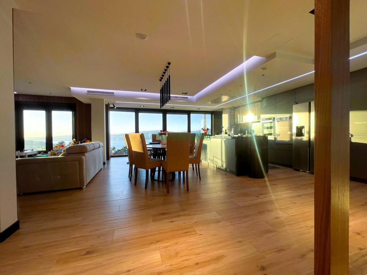 Recorremos en imágenes esta casa de portada, atalaya de la ría de Vigo