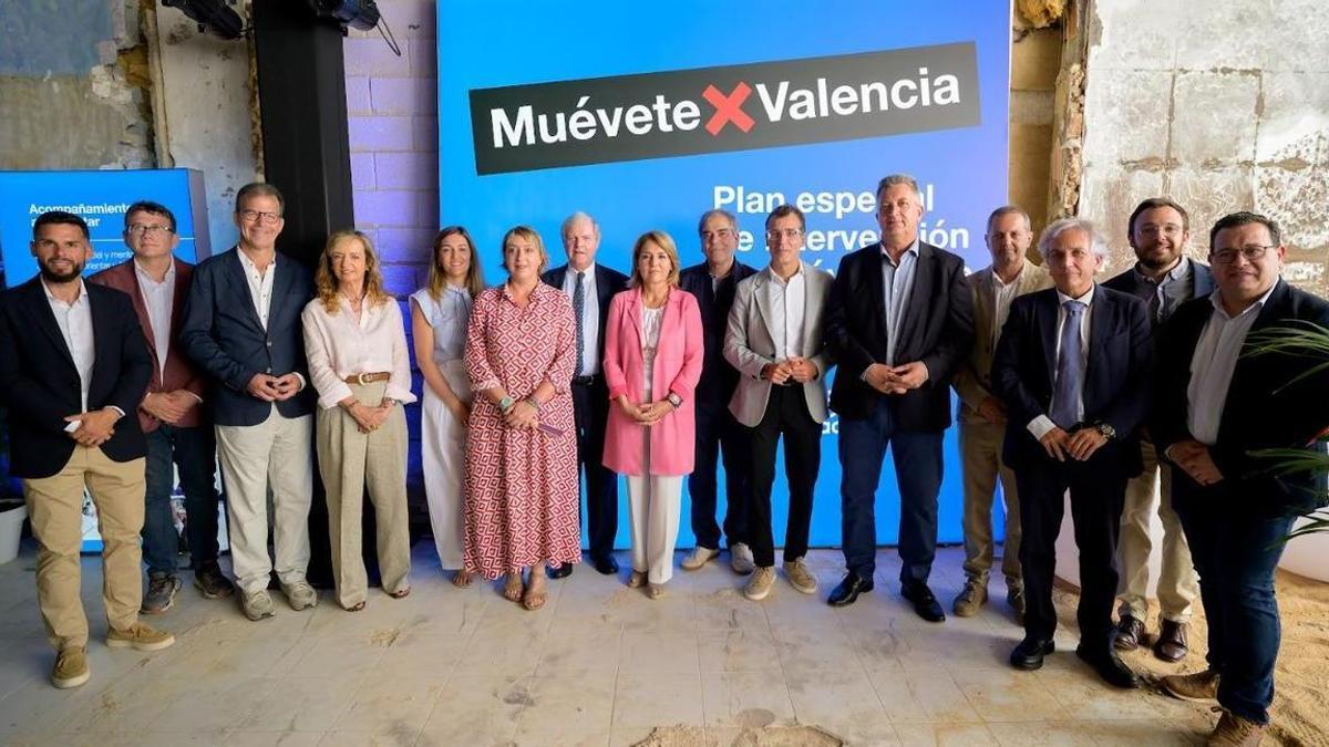 Representants institucionals i de la Fundació Princesa de Girona durant la presentació del pla post-DANA.
