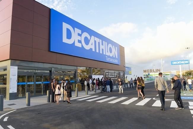 Inauguración oficial de Decathlon en Tamaraceite
