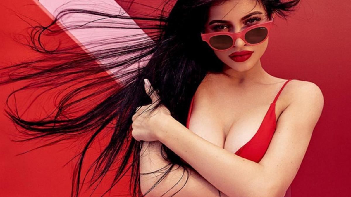 Kylie Jenner en modo Jasmine sexy