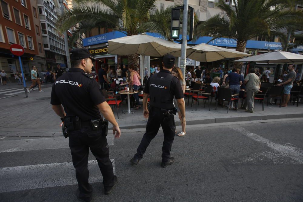 Una falsa alarma con una mochila sospechosa bloquea el centro de Alicante