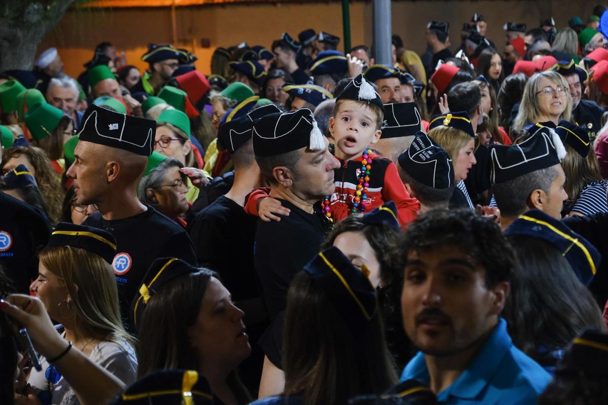 Ambientazo en el Pasodoble Petrel en el comienzo de las fiestas Ambientazo en el Pasodoble Petrel en el comienzo de las fiestas