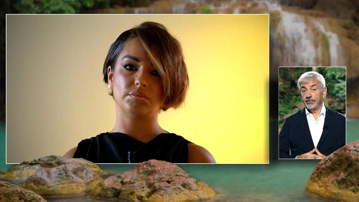 Anita Williams y Carlos Sobera en el debate final de 'Supervivientes 2025'