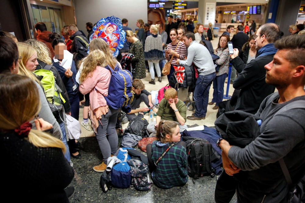 Aeropuerto de Manises: vuelos cancelados por el temporal