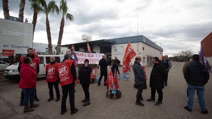 La jornada de huelga deja las estaciones de la ITV en servicios mínimos