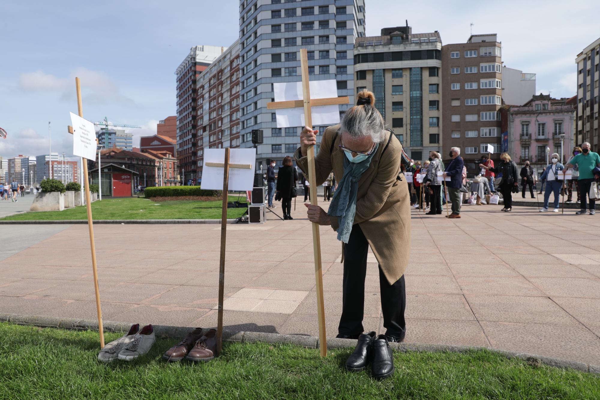 Homenaje a las víctimas de nazismo en Gijón