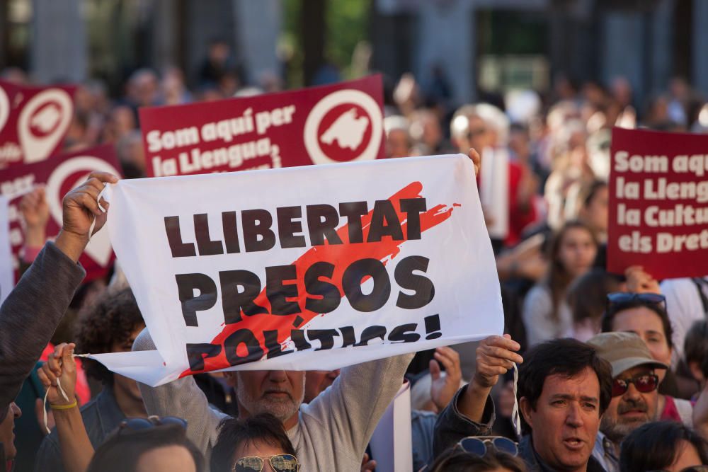 Los derechos civiles marcan la diada de la Obra Cultural Balear