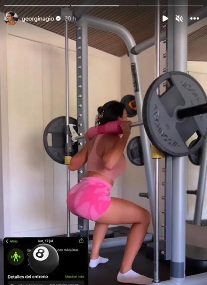 Captura Georgina Rodríguez haciendo ejercicios